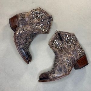 Frye Deborah Star Studded Ankle Boots